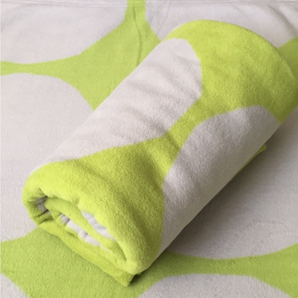 Marimekko Blanket Throw Fleece Kivet Green Gray - Picture 2 of 13